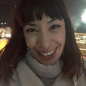 Meet your Posher, Caitlin